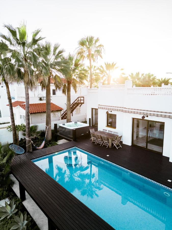 Villa Los Flamencos By Veaco- Beachfront & Pool Коральео Экстерьер фото